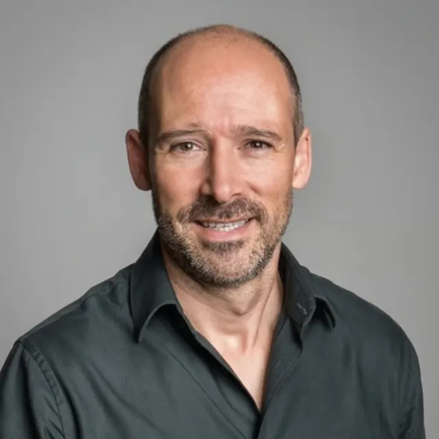 Portrait of Tom Solo